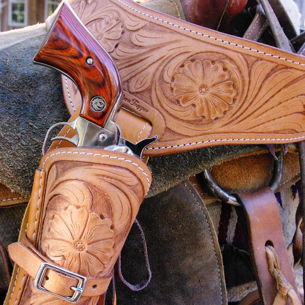 Custom Leather Cowboy Holster & Belt  Rig