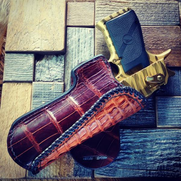 5 Rules to follow when buying a custom handgun holster